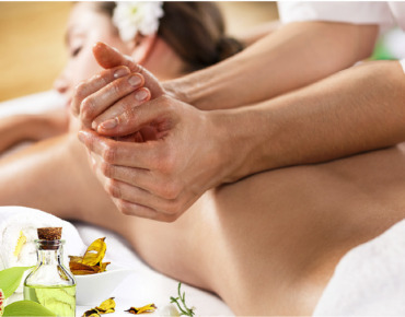 Lomi Lomi massage